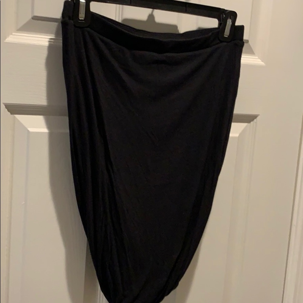 Black mini skirt with ruching at bottom
